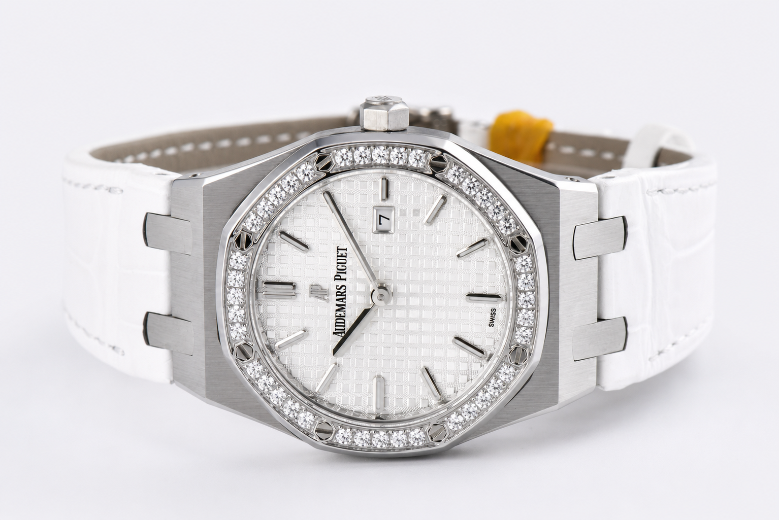 Lady Royal Oak 33mm 67651 SS/Diamond Bezel V7F 1:1 White Textured Dial On White Croco Leather Strap Ronda Quartz to AP Cal.2713 - Image 4