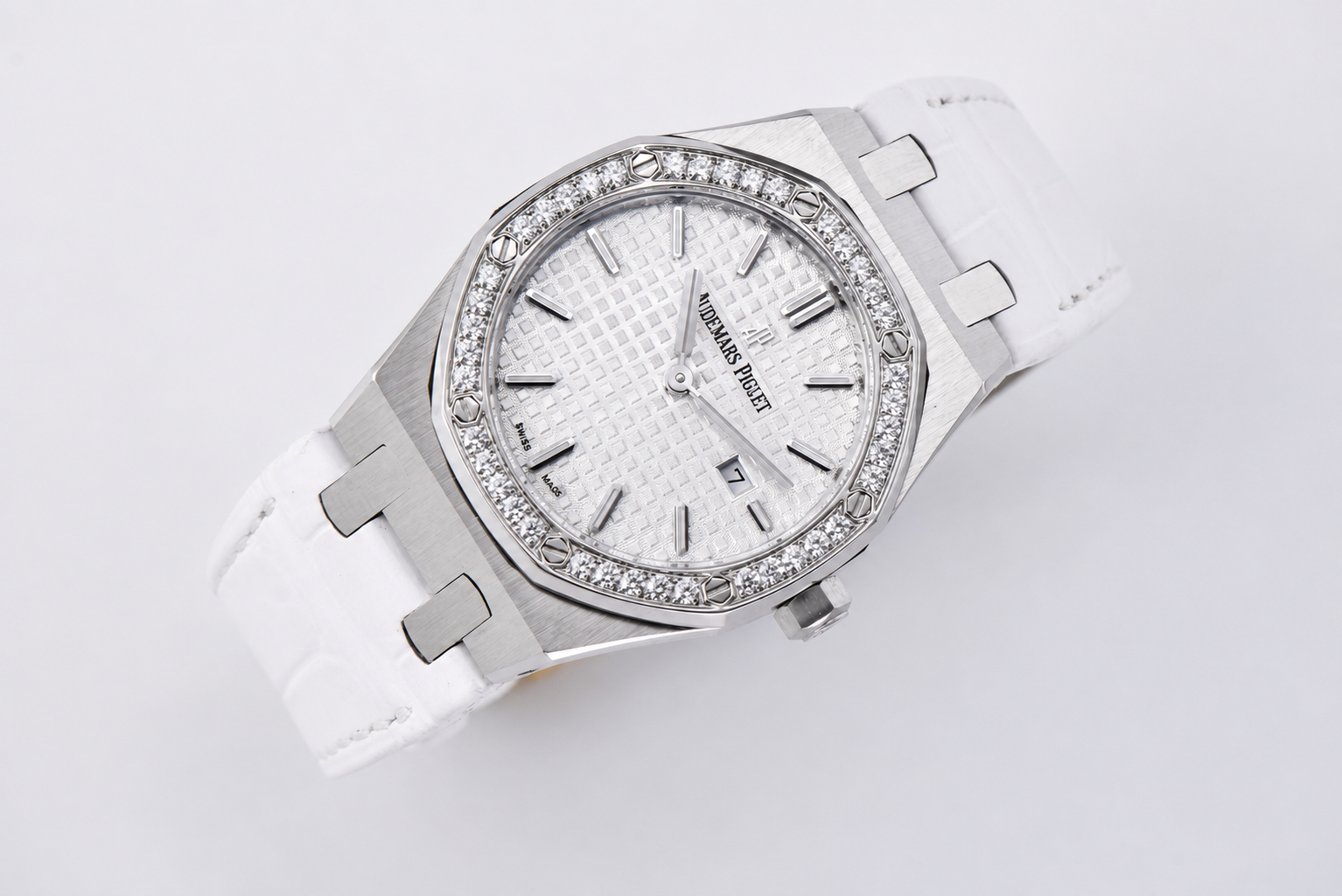 Lady Royal Oak 33mm 67651 SS/Diamond Bezel V7F 1:1 White Textured Dial On White Croco Leather Strap Ronda Quartz to AP Cal.2713 - Image 2