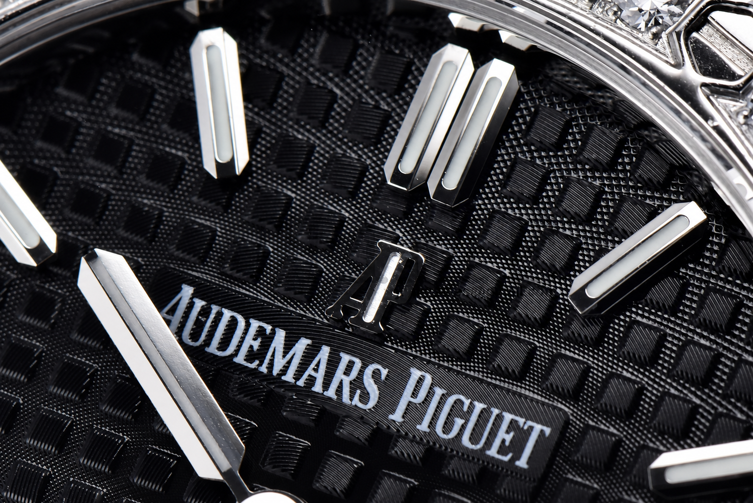 Lady Royal Oak 33mm 67651 SS/Diamond Bezel V7F 1:1 Black Textured Dial On Black Croco Leather Strap Ronda Quartz to AP Cal.2713 - Image 5