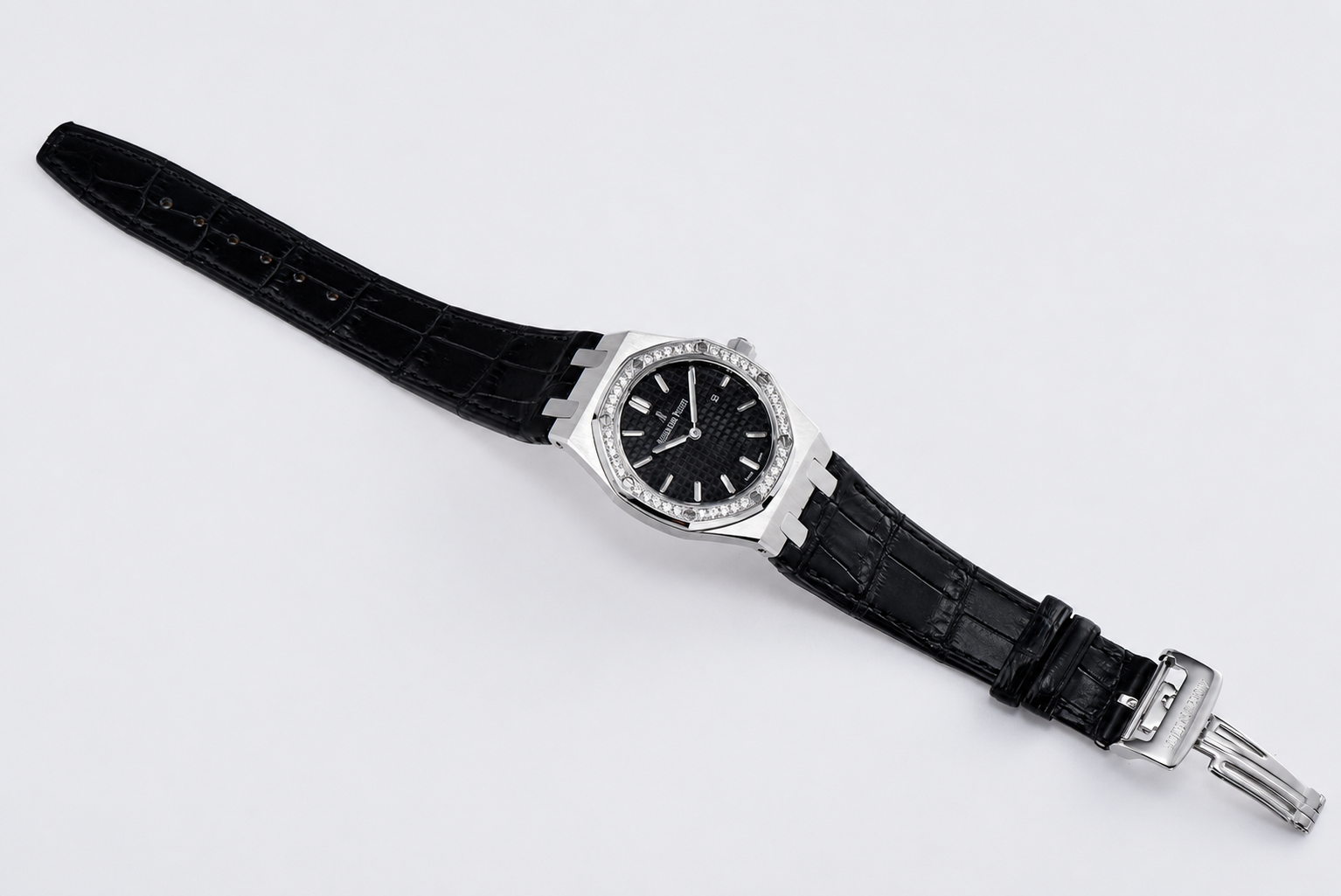 Lady Royal Oak 33mm 67651 SS/Diamond Bezel V7F 1:1 Black Textured Dial On Black Croco Leather Strap Ronda Quartz to AP Cal.2713 - Image 7