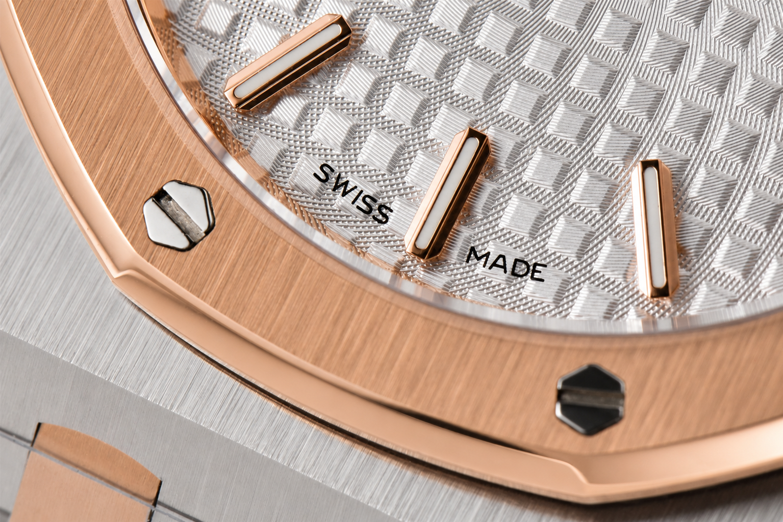 Lady Royal Oak 33mm SS/RG 8F 1:1 Best Edition White Dial on SS/RG Bracelet Swiss Quartz - Image 5