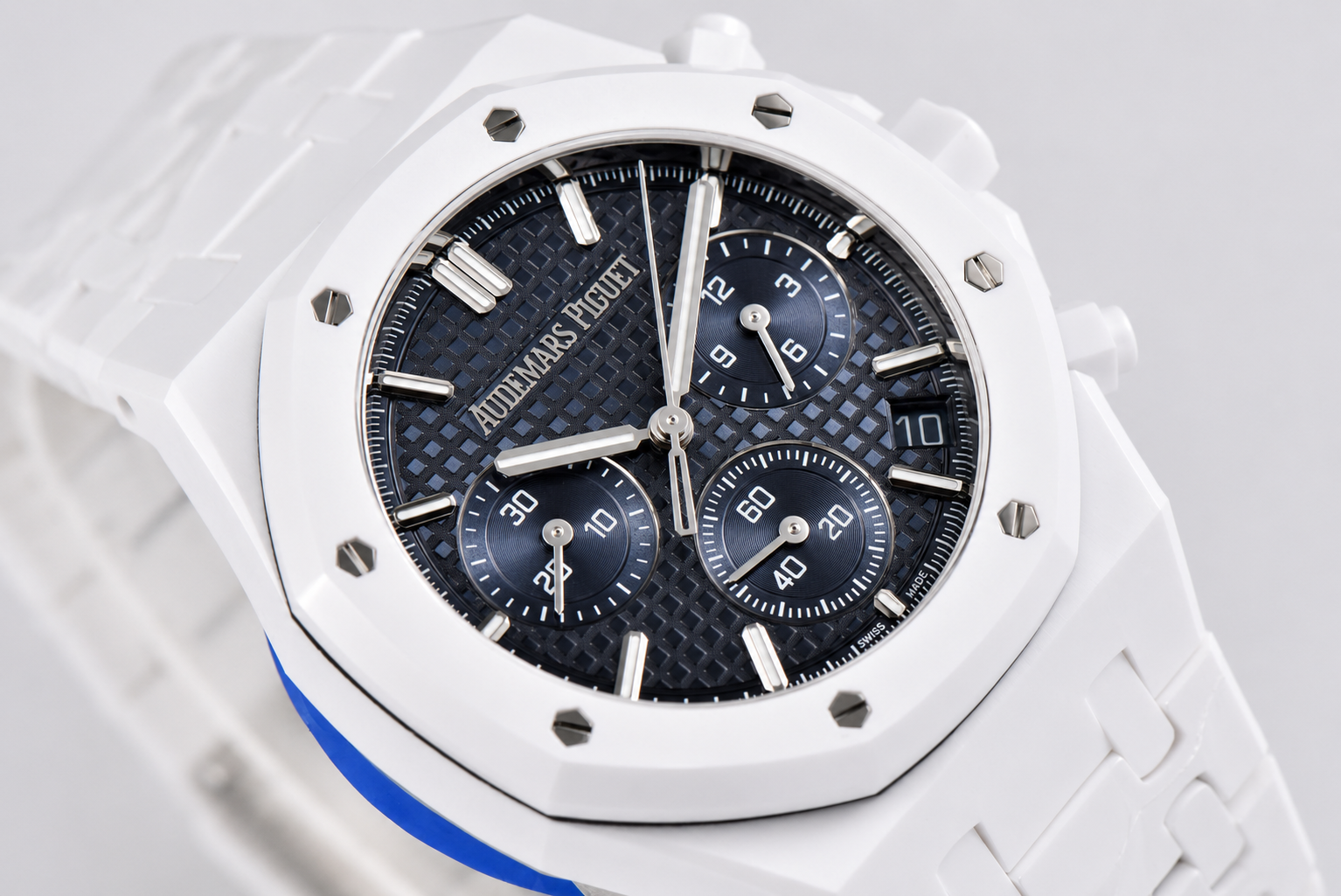 Royal Oak Chrono 26240 White Ceramic APSF 1:1 Best Edition Black Dial on Bracelet SA4401 - Image 4