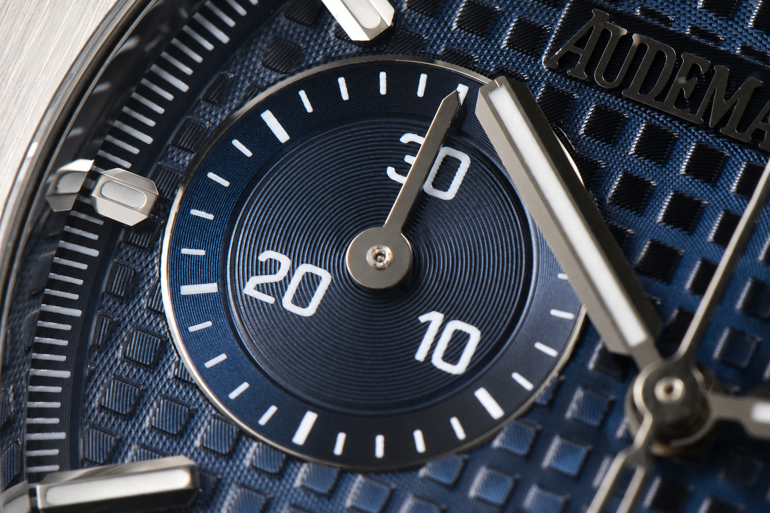 Royal Oak Chrono 26240 SS ZF 1:1 Best Edition Blue Dial on SS Bracelet SA4401 - Image 6