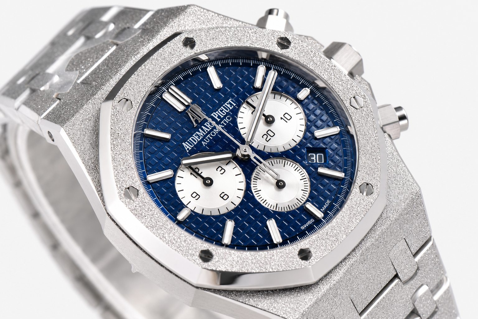 Royal Oak Chrono 26331 Frosted SS APSF 1:1 Best Edition Blue/White Dial on Bracelet A2385 - Image 2