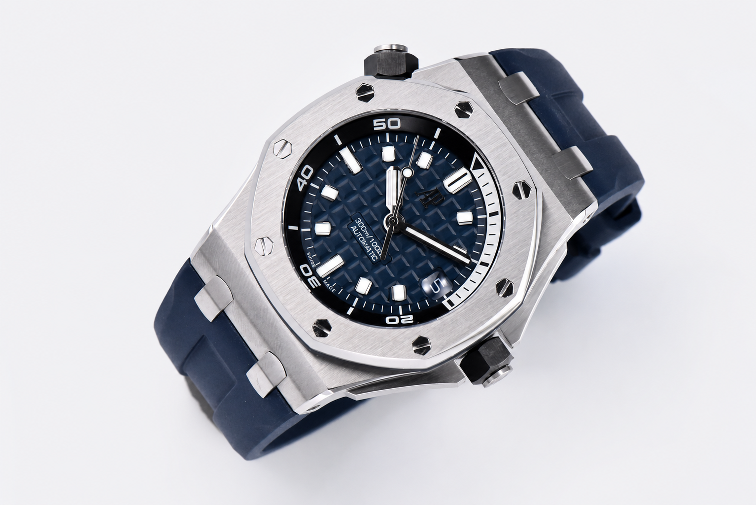 Royal Oak Offshore Diver 15720 SS APF 1:1 Best Edition Blue Dial on Blue Rubber Strap A4308 - Image 3
