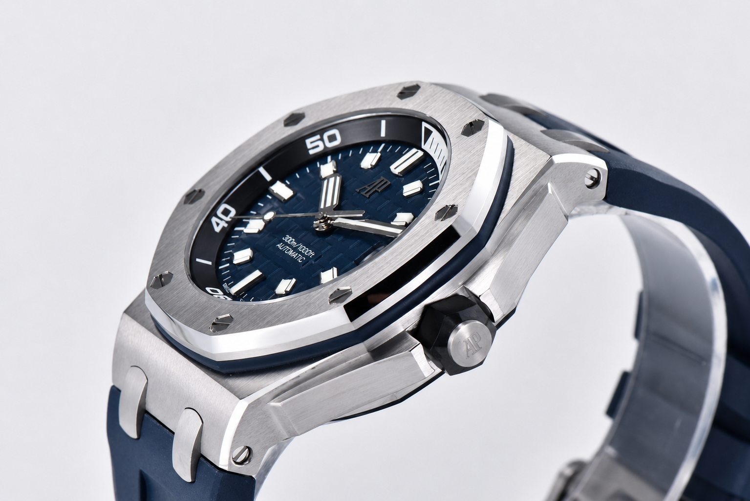 Royal Oak Offshore Diver 15720 SS APF 1:1 Best Edition Blue Dial on Blue Rubber Strap A4308 - Image 2