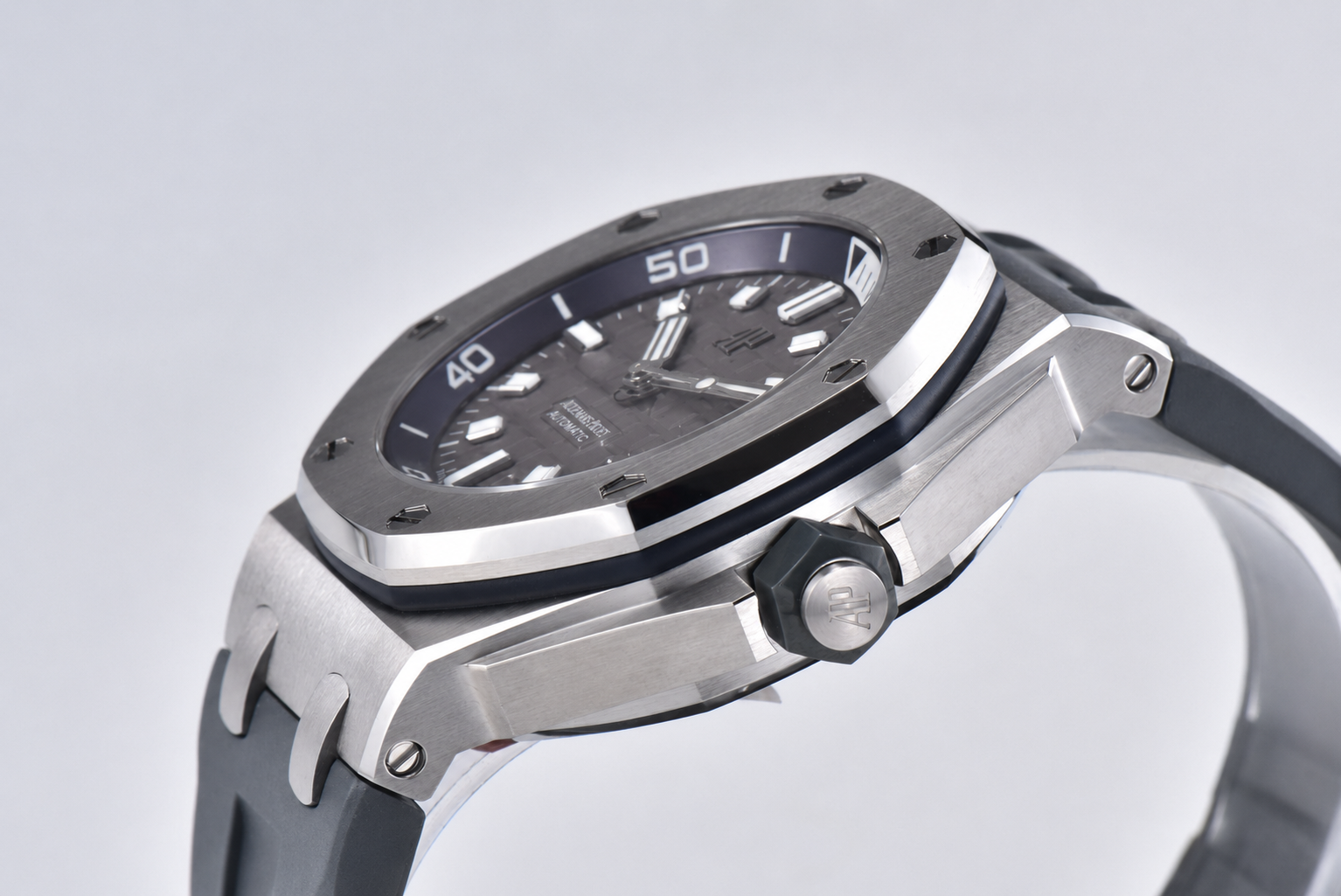 Royal Oak Offshore Diver 15720 SS APF 1:1 Best Edition Gray Dial on Gray Rubber Strap A4308 - Image 3