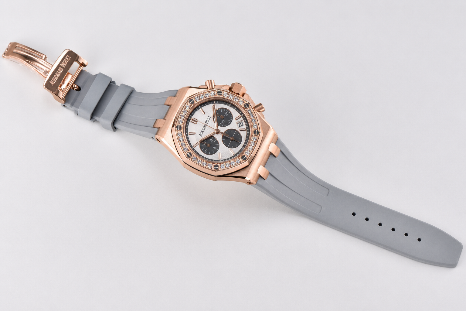 Royal Oak Offshore 37mm RG Ladies 26231 APSF 1:1 Best Edition White/Gray Dial on Gray Rubber Strap A2385 - Image 9